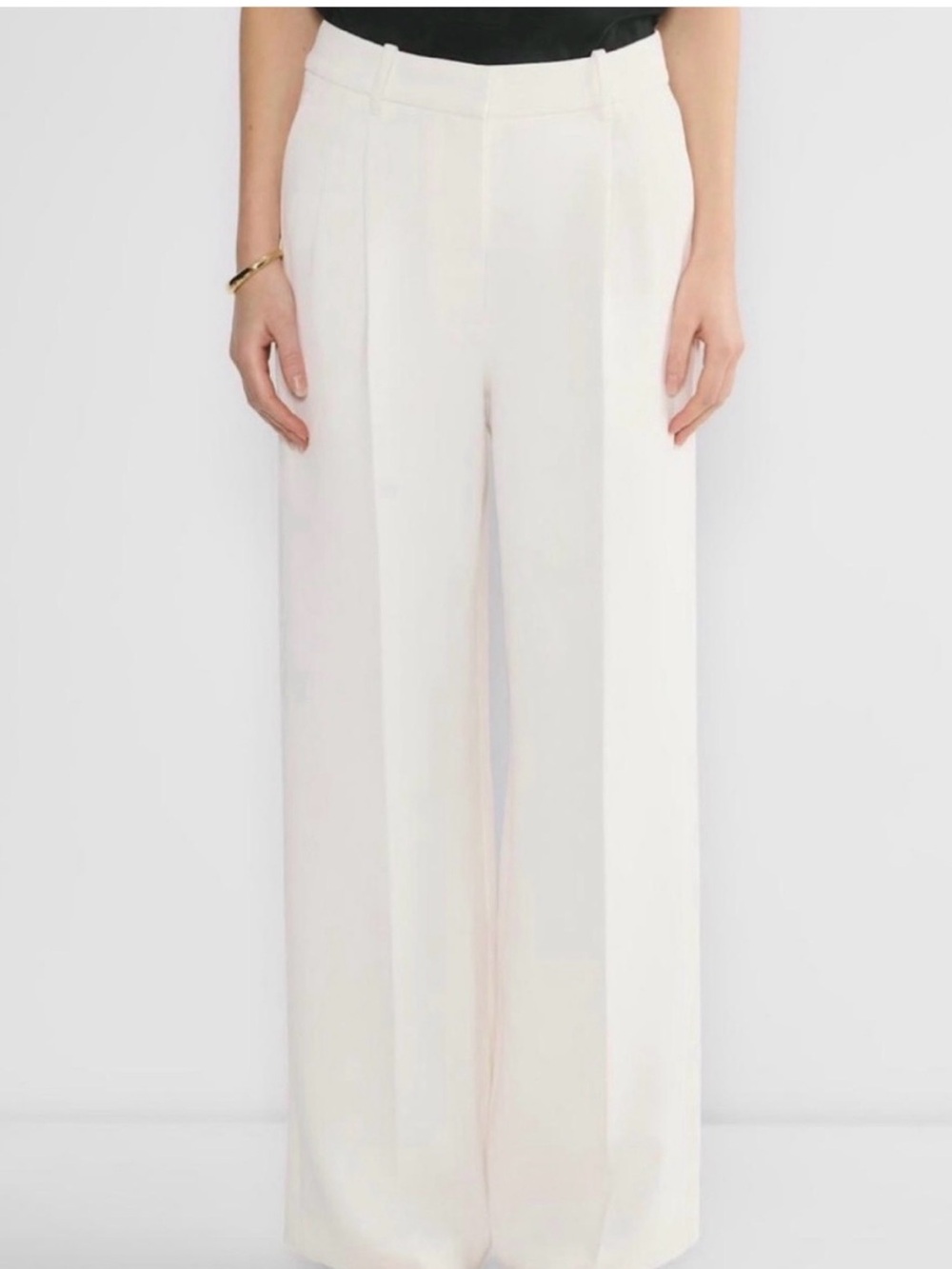 Aritzia Effortless pants light birch